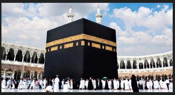 আন্দোলনরত মাদ্রাসা শিক্ষকদের সঙ্গে পুলিশের সংঘর্ষ, আহত অন্তত ১৫