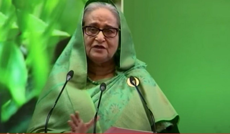 চা দেশের মানুষের আর্থিক সচ্ছলতা এনে দিতে সহায়তা করছে